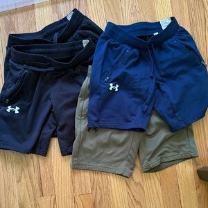Under Armour Shorts 4 pair - Navy, (2)Black, Olive boys size small